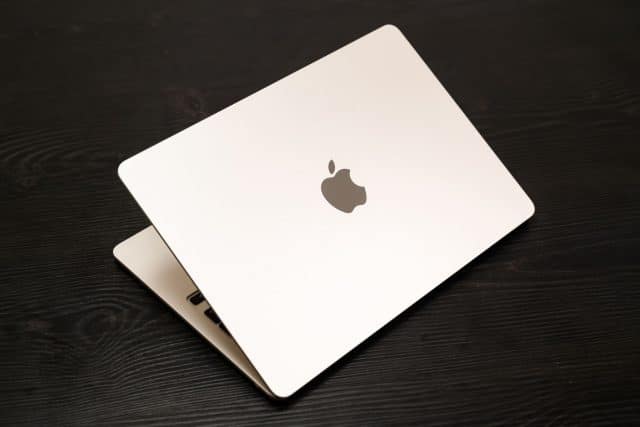 M2 Macbook Air